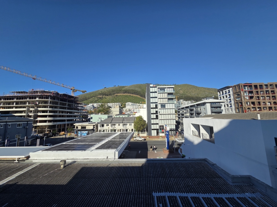 To Let 2 Bedroom Property for Rent in Sea Point Western Cape
